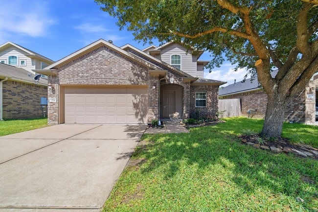 property at 2716 Sunshade Ct