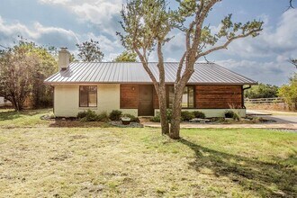 301 Judy Dr in Dripping Springs, TX - Building Photo - Building Photo