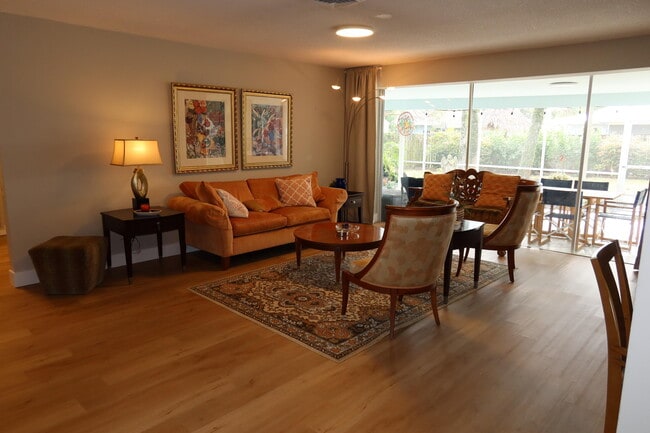 1001 SW 12th Terrace in Boca Raton, FL - Building Photo - Building Photo