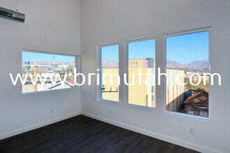 945 S Washington St in Salt Lake City, UT - Building Photo - Building Photo