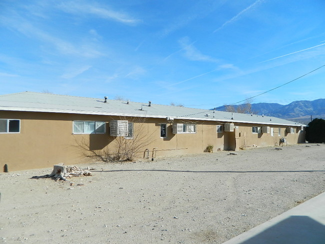 31336 State Highway 18 in Lucerne Valley, CA - Building Photo - Building Photo