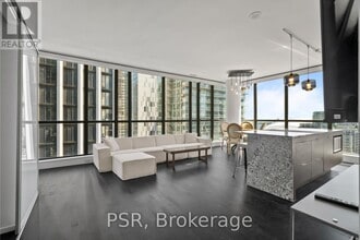 8-2508 Charlotte St in Toronto, ON - Building Photo - Building Photo