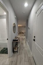 290 Cedar Bark Ln in Sanford, FL - Building Photo - Building Photo
