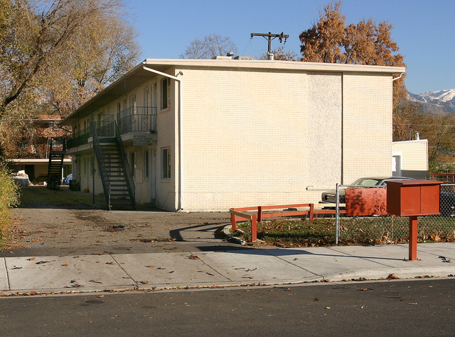 Apple Lane Apartments in Salt Lake City, UT - Building Photo - Building Photo