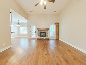 2010 Kew Ct in Grovetown, GA - Building Photo - Building Photo
