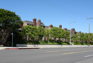 4421 Alla Rd Apartments