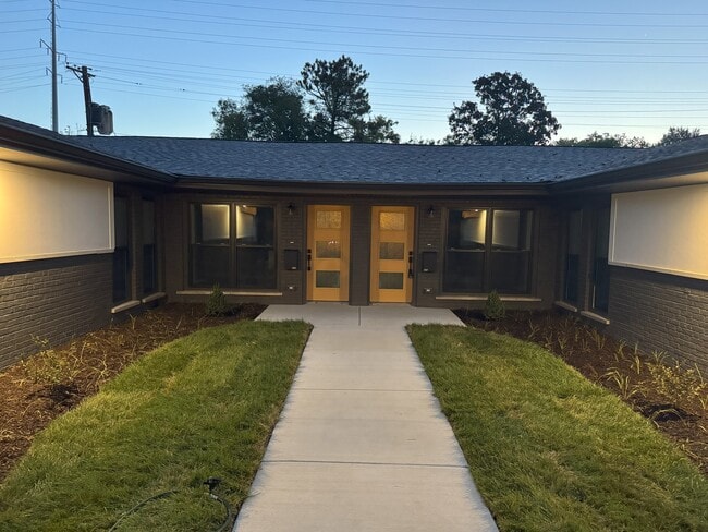 818 Francis Pl in Clayton, MO - Building Photo - Building Photo