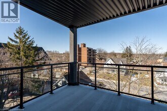5002 King St in Lincoln, ON - Building Photo - Building Photo