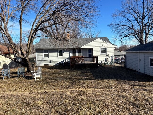 1020 Parkway Dr in Bellevue, NE - Building Photo - Building Photo