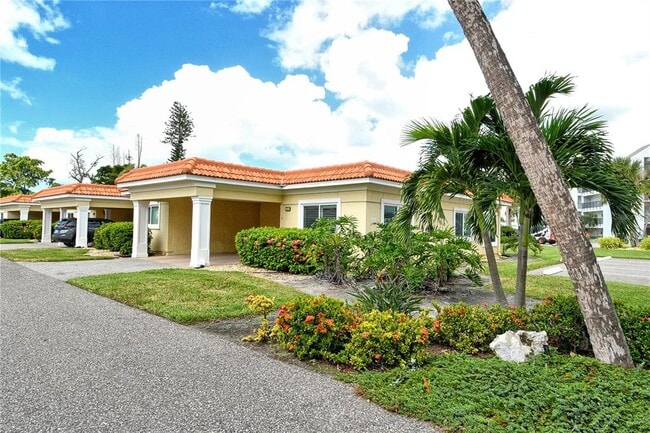 property at 4780 Gulf of Mexico Dr