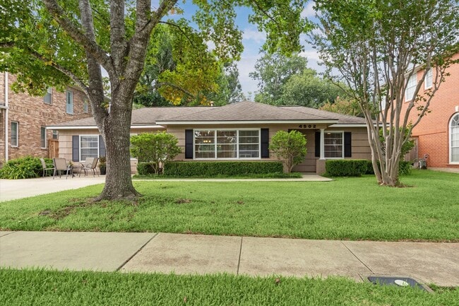 property at 4502 Pine St