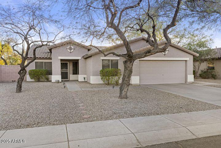 2171 S Portland Ave in Gilbert, AZ - Building Photo