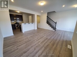 85 Ballinora Ln. in Ottawa, ON - Building Photo - Building Photo
