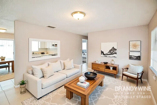 4117 E Okara Rd in Tampa, FL - Building Photo - Building Photo