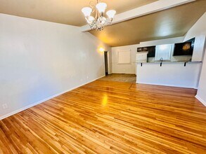5519 N Garrison Pl in Tulsa, OK - Building Photo - Building Photo