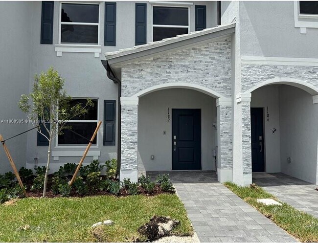 property at 1182 SE 1st Ave