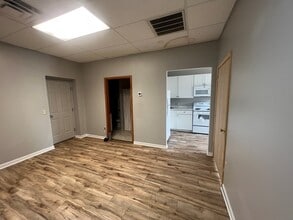 106 N Main St in Horseheads, NY - Building Photo - Building Photo