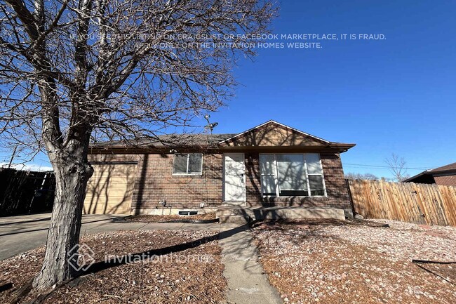 property at 1061 E 105th Pl