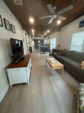 3224 W Houston St in San Antonio, TX - Building Photo - Building Photo