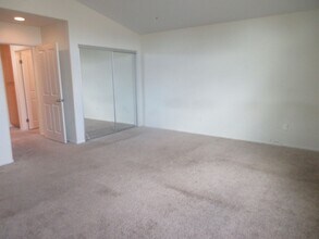 13280 Dronfield Ave in Los Angeles, CA - Building Photo - Building Photo