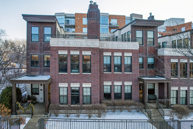 101 Main St Ne in Minneapolis, MN - Foto de edificio - Building Photo