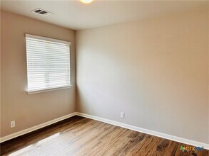 532 Magnolia Wind in New Braunfels, TX - Building Photo - Building Photo