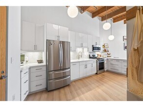 404 N Washington Ave in Minneapolis, MN - Building Photo - Building Photo