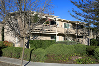 Apartments on Cabot Way in Napa, CA - Foto de edificio - Building Photo