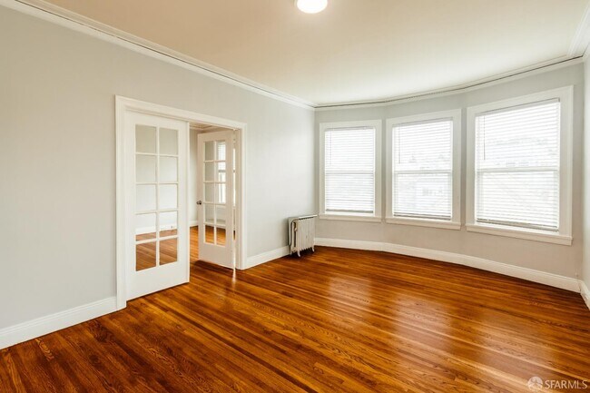 1565 Chestnut St in San Francisco, CA - Building Photo - Building Photo