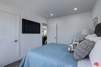 338 Walnut Ave in Long Beach, CA - Building Photo - Building Photo