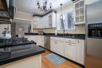 308 Ballston Ave in Saratoga Springs, NY - Building Photo - Building Photo