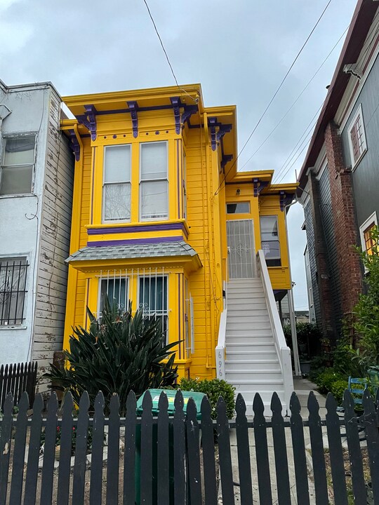 694 25th St, Unit 694 in Oakland, CA - Building Photo