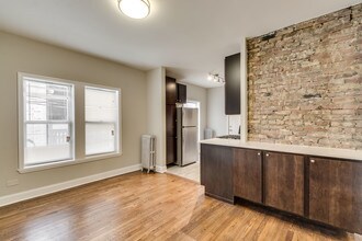 838 E 53rd St-Unit -838-2W in Chicago, IL - Foto de edificio - Building Photo