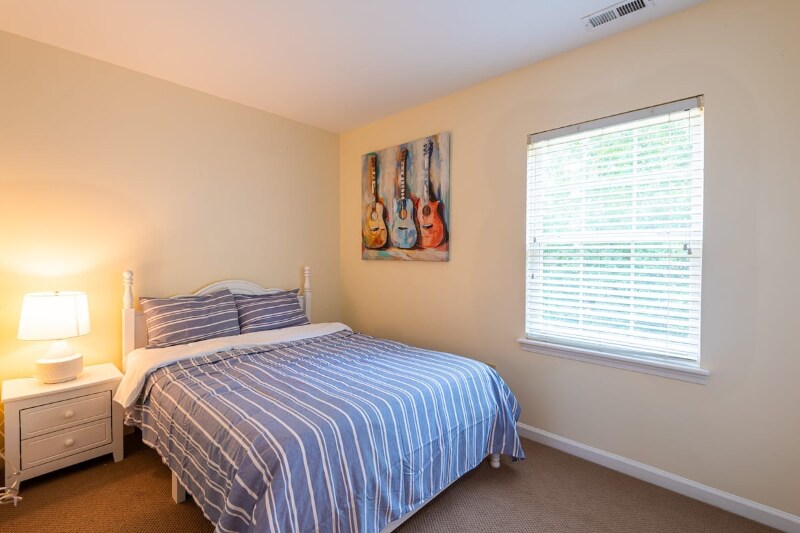 2110 Raj Dr in Durham, NC - Building Photo