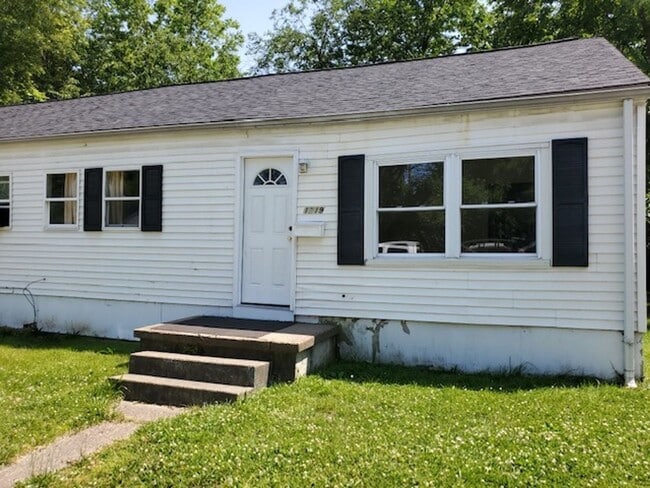 property at 1219-1221 Joan Ave