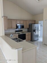 14090 W Waverly Falls Ln in Jacksonville, FL - Building Photo - Building Photo