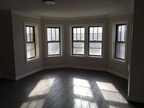 4447 N Rockwell, Unit 2 in Chicago, IL - Foto de edificio - Building Photo