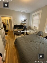 1667 Commonwealth Ave in Boston, MA - Building Photo - Building Photo