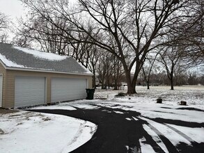 3226 181st St in Lansing, IL - Building Photo - Building Photo