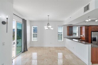 616 SE 20th Ave in Deerfield Beach, FL - Building Photo - Building Photo
