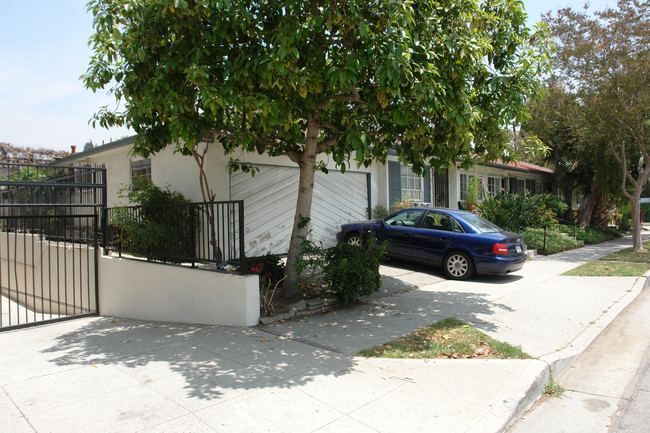 1315 E Cordova St