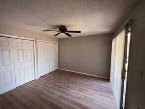 225 S Tropical Trail in Merritt Island, FL - Building Photo - Building Photo
