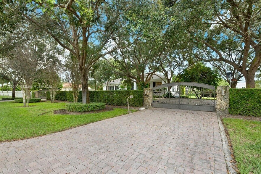24655 SW 122nd Ave in Homestead, FL - Building Photo