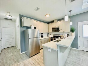 30 Mulberry Ave in McAllen, TX - Building Photo - Building Photo