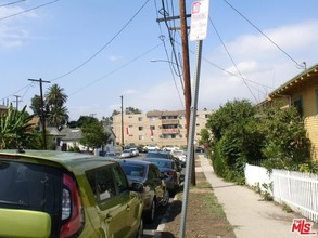 2154 Santa Ynez St in Los Angeles, CA - Building Photo - Building Photo