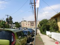 2154 Santa Ynez St in Los Angeles, CA - Foto de edificio - Building Photo