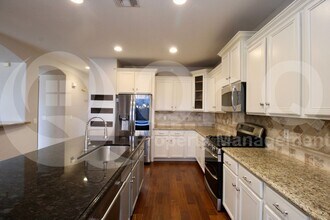 453 E Frances Ln in Gilbert, AZ - Building Photo - Building Photo