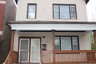 11309 S Edbrooke Ave, Unit New 3 Bedroom in Chicago, IL - Building Photo