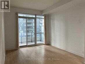 10 Park Lawn Rd in Toronto, ON - Building Photo - Building Photo