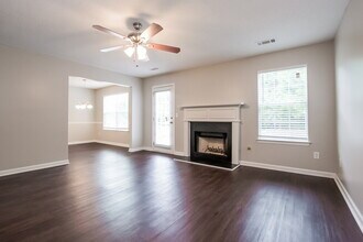 2615 Thunder Basin Way in Douglasville, GA - Building Photo - Building Photo